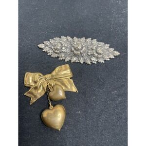 Vintage Lot Of 2 Brooch Pin 1 Brass‎ Bow w/Hearts & 1 Aluminum/Tin w/Roses READ